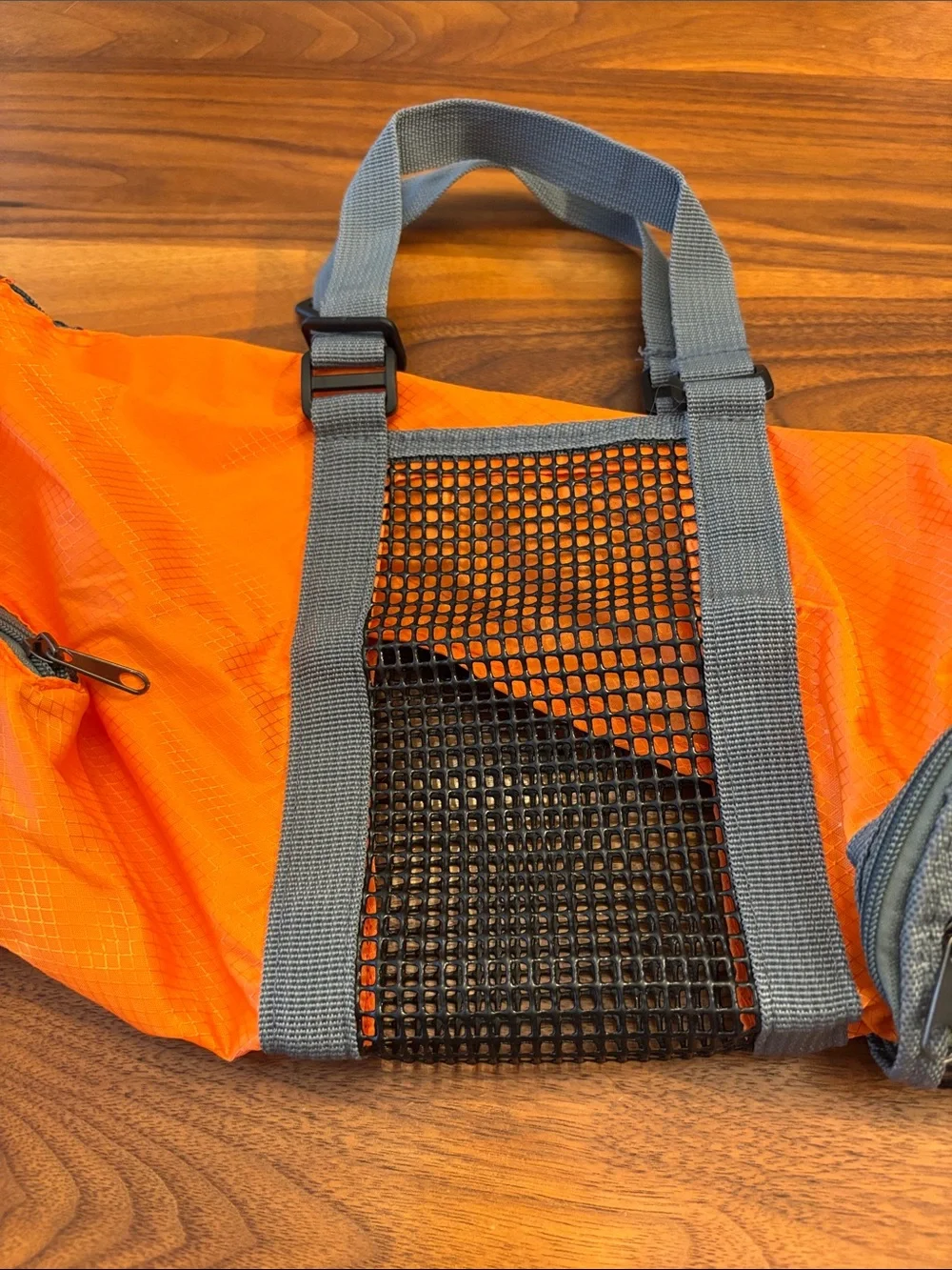 Hello Mow & Wow Orange and Mesh Animal Dog Cat Transport Travel Grooming Bag